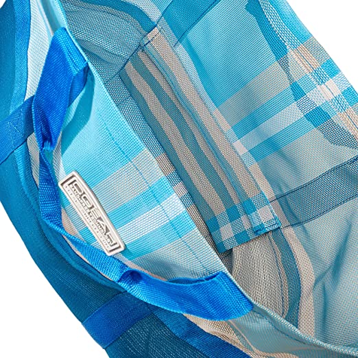 The Best Waterproof Beach Bags — TheFifty9